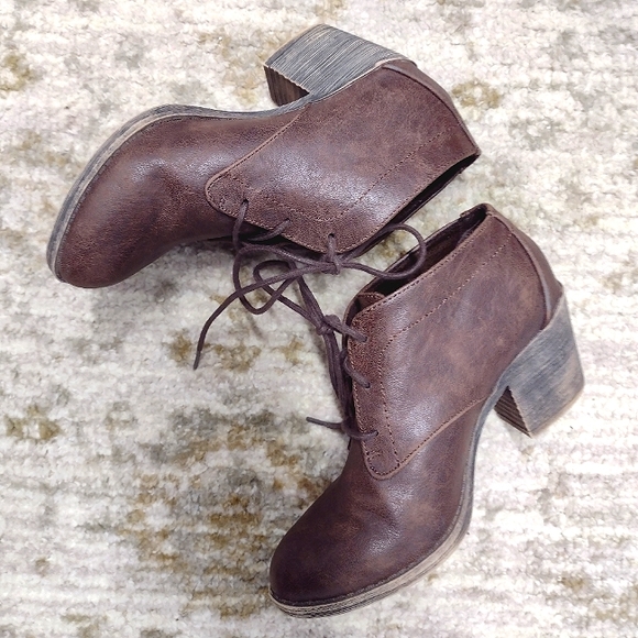 Rocket Dog Brown Ankle Boots Size 6 - Picture 3 of 7